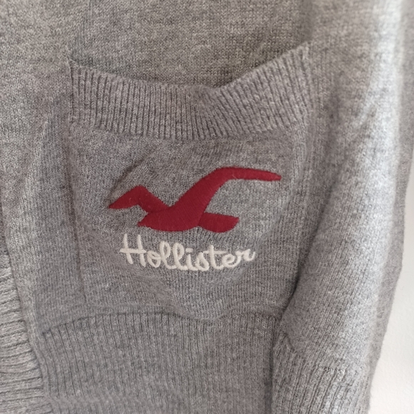 Hollister Women's Grey Cardigan - Picture 3 of 4